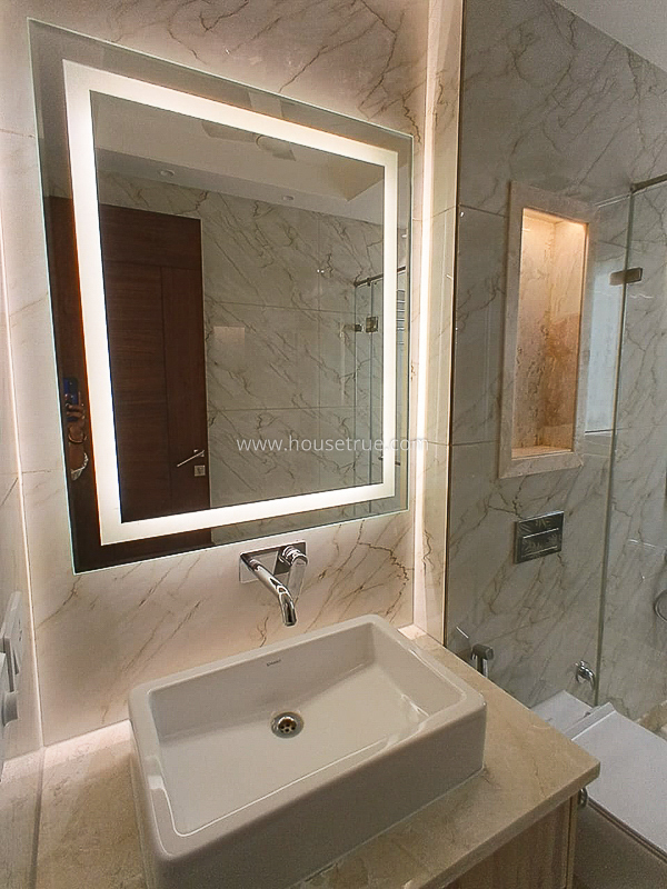 3 BHK Builder Floor For Rent in Nizamuddin East