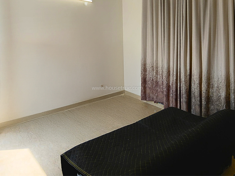 4 BHK Flat For Rent in Jangpura Extension