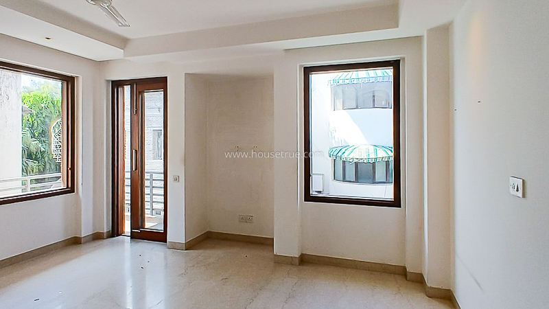 4 BHK Flat For Rent in Panchsheel Park