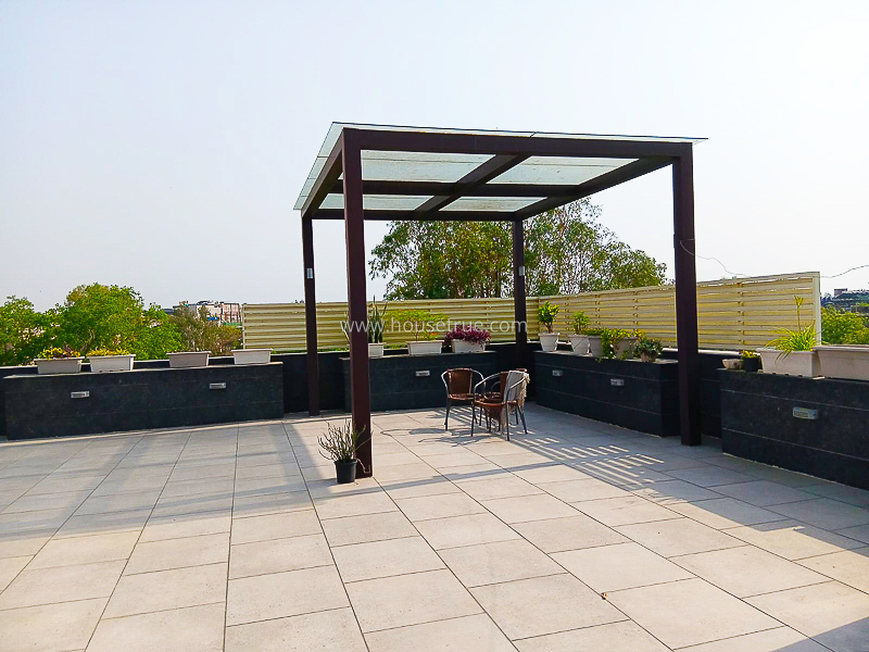3 BHK Builder Floor For Rent in Defence Colony