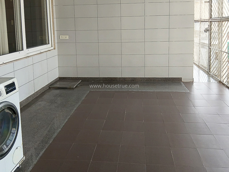 3 BHK Builder Floor For Rent in Defence Colony