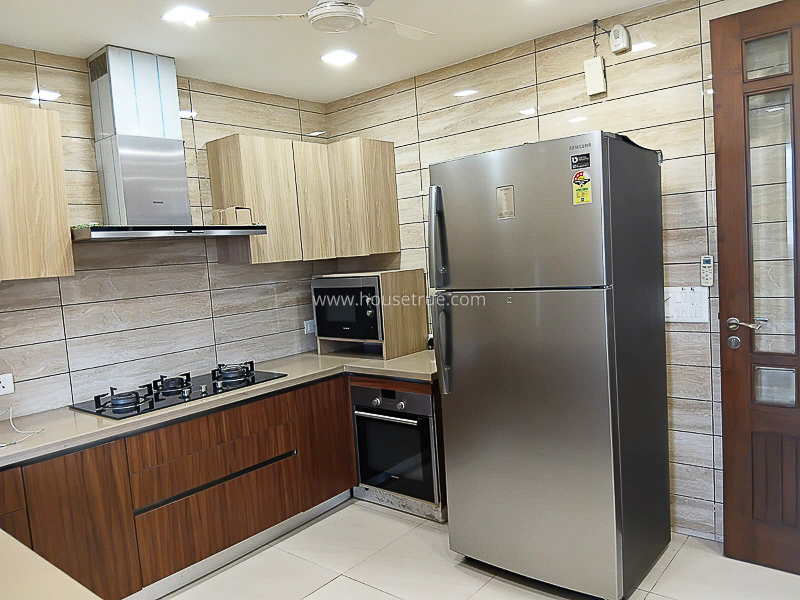 3 BHK Builder Floor For Rent in Defence Colony