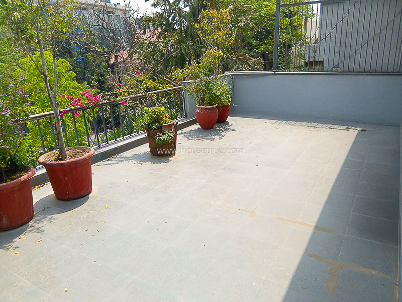 6 BHK House For Rent in New Friends Colony