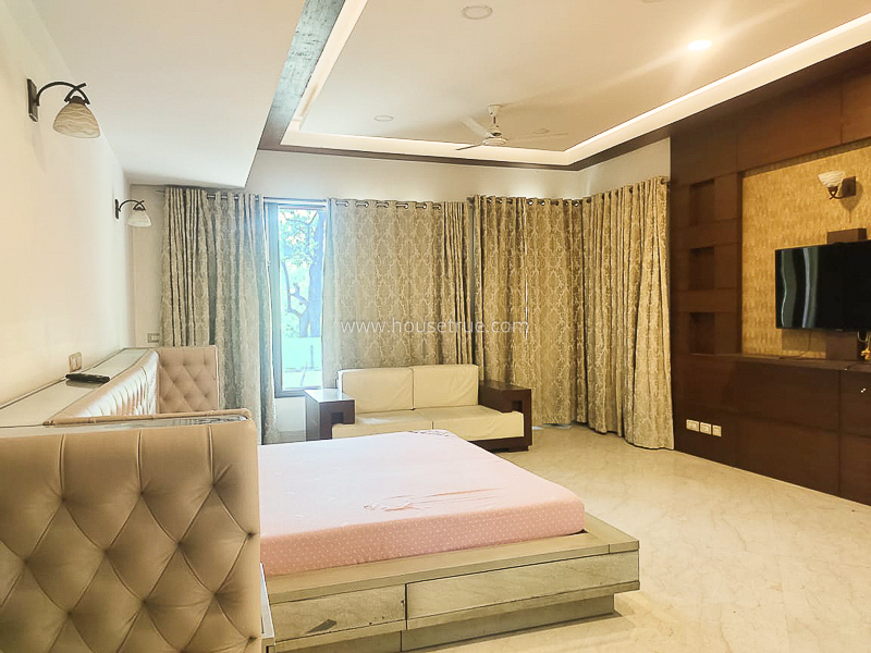 4 BHK Builder Floor For Rent in May Fair Garden