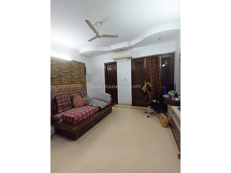 3 BHK Builder Floor For Sale in Greater Kailash Part 2