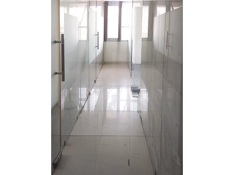 Office Space Lease in Green Park