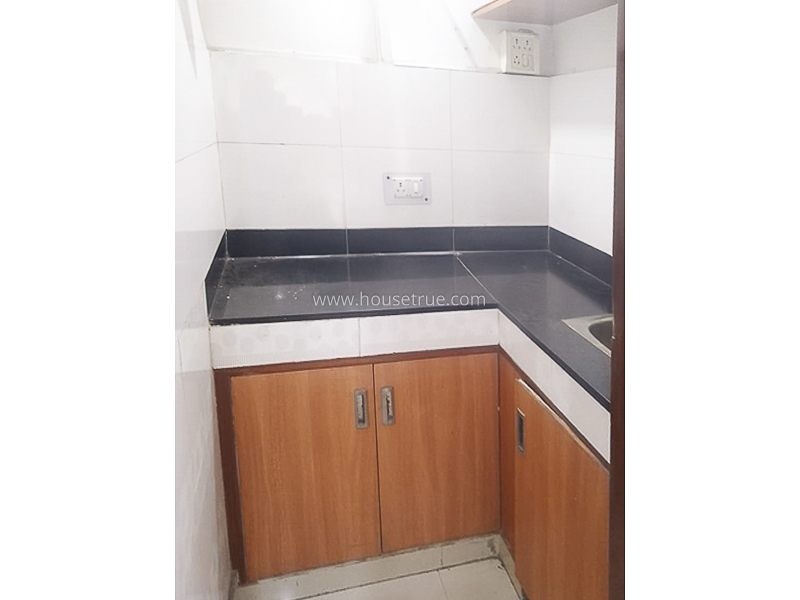 Office Space Lease in Green Park