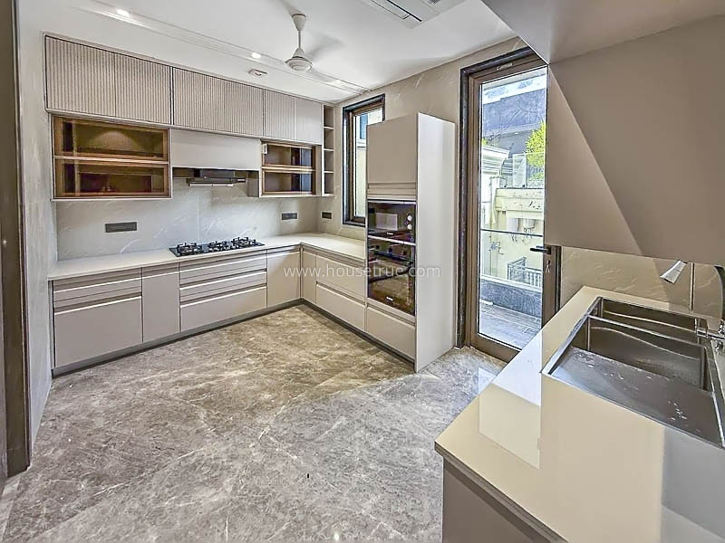 4 BHK Builder Floor For Rent in Shanti Niketan