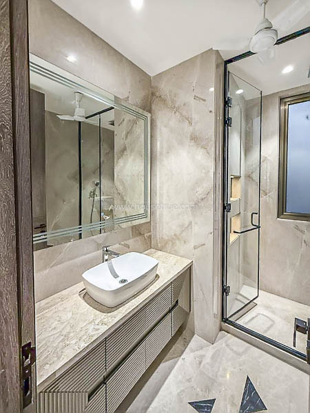 4 BHK Builder Floor For Rent in Shanti Niketan
