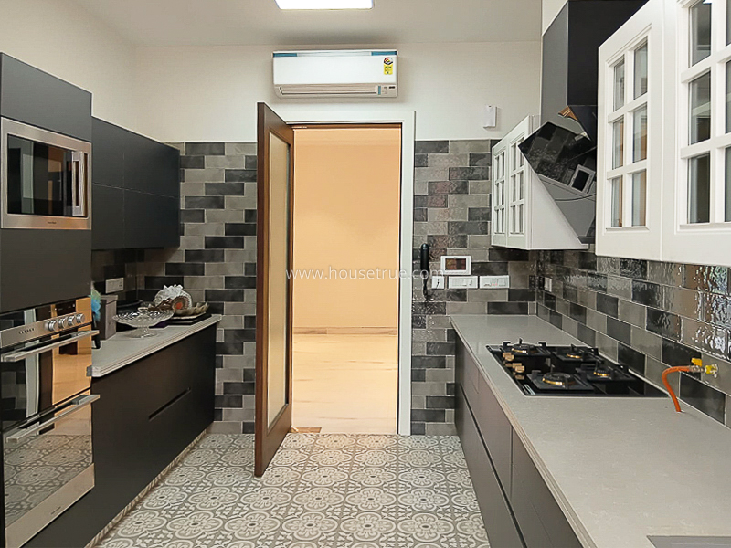2 BHK Flat For Rent in Defence Colony