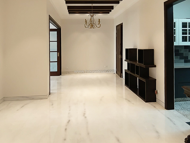 2 BHK Flat For Rent in Defence Colony