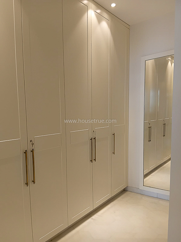 2 BHK Flat For Rent in Defence Colony