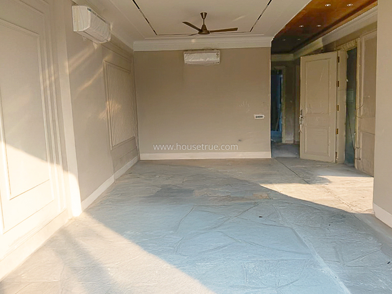 3 BHK Builder Floor For Rent in Defence Colony