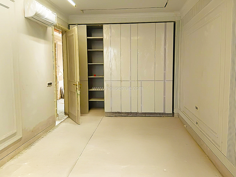 3 BHK Builder Floor For Rent in Defence Colony