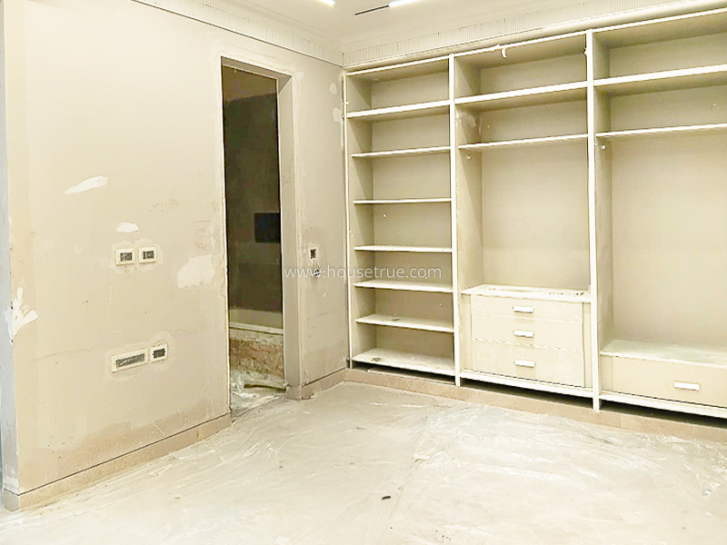3 BHK Builder Floor For Rent in Defence Colony