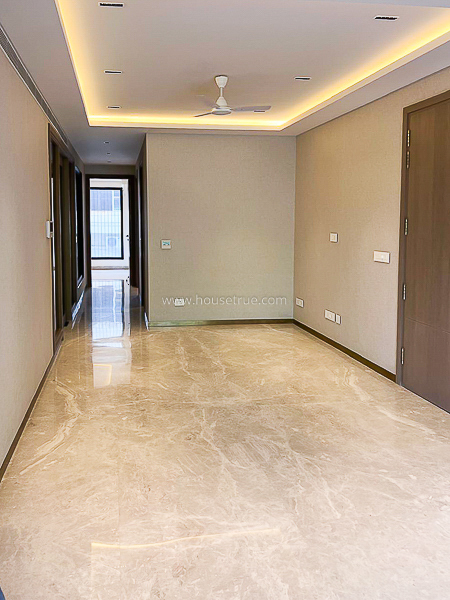 3 BHK Flat For Rent in Defence Colony