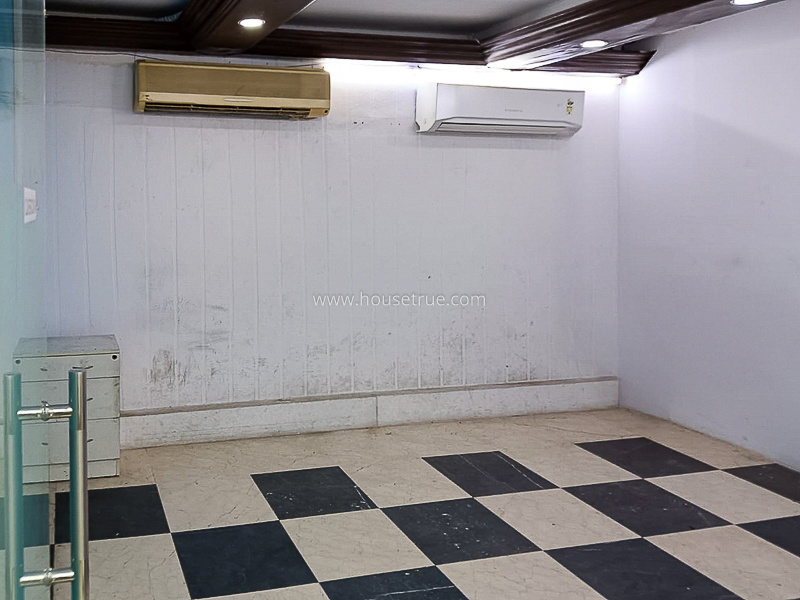 Office Space Lease in Connaught Place