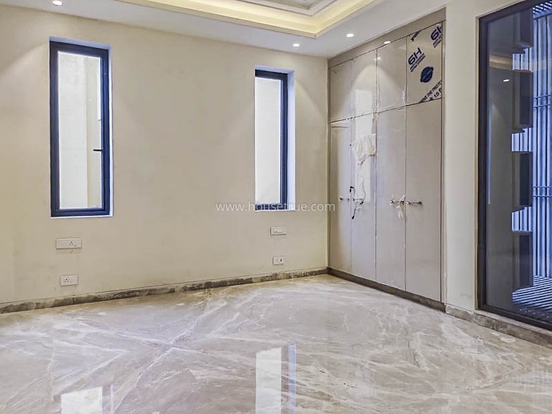 4 BHK Builder Floor For Rent in Anand Niketan