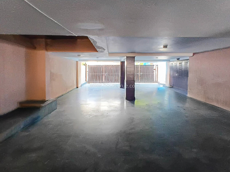 3 BHK Flat For Sale in Defence Colony