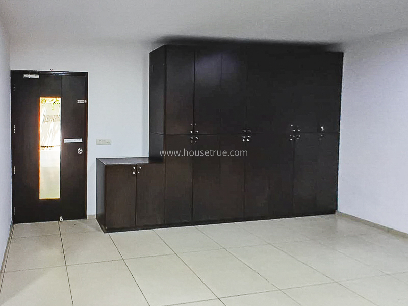 Office Space Lease in Okhla Industrial Area Phase 3