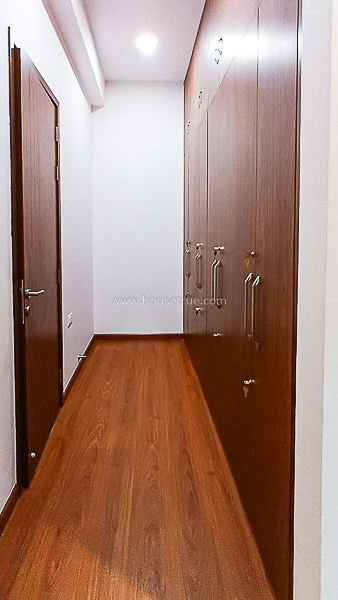 3 BHK Flat For Rent in Defence Colony