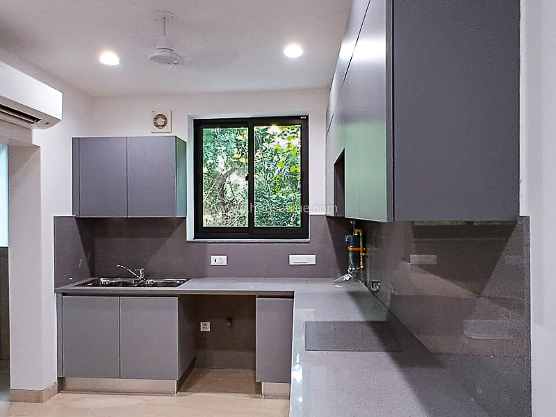 3 BHK Flat For Rent in Defence Colony