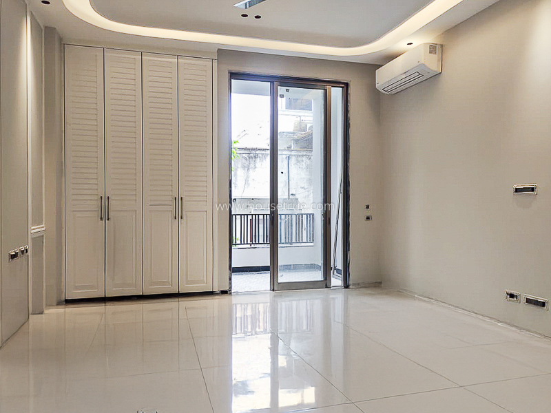 4 BHK Builder Floor For Rent in Vasant Vihar