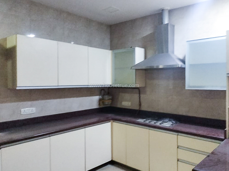 3 BHK Flat For Rent in Anand Lok
