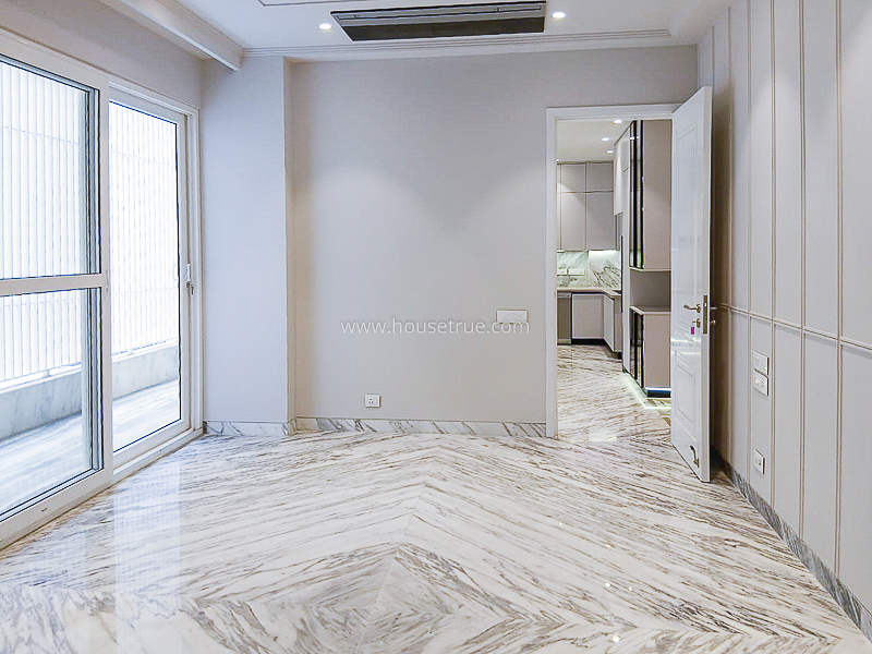 3 BHK Duplex For Rent in Defence Colony