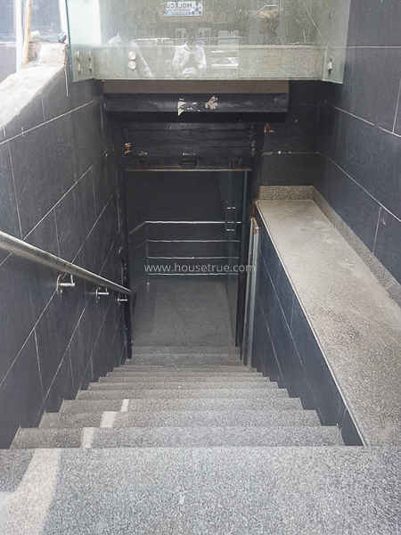 Office Space Lease in Green Park