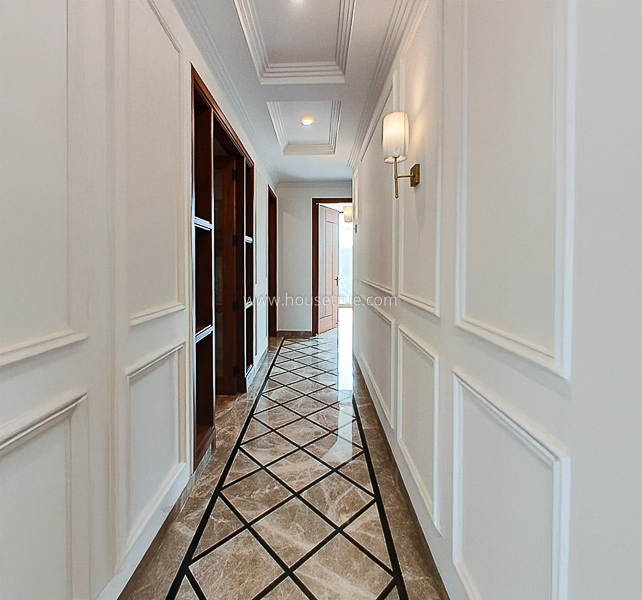 4 BHK Flat For Rent in Defence Colony