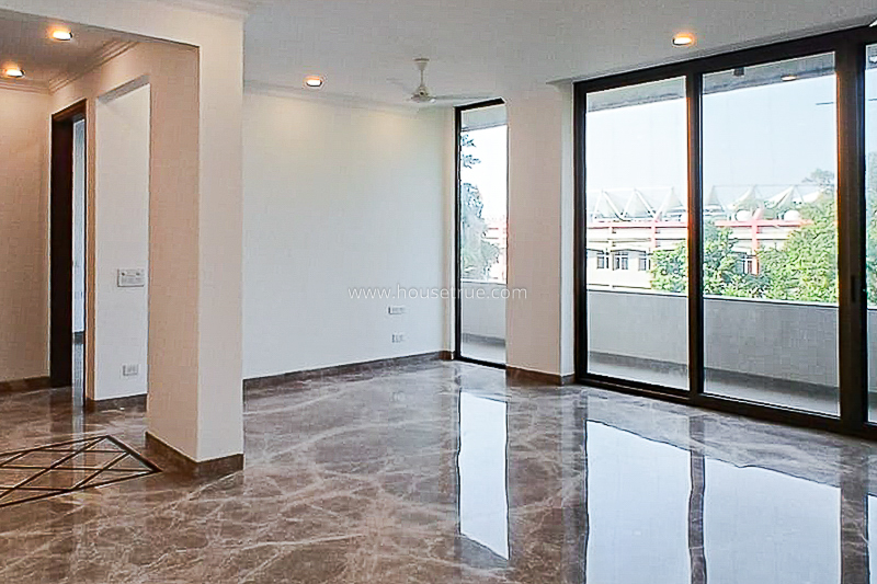 4 BHK Flat For Rent in Defence Colony