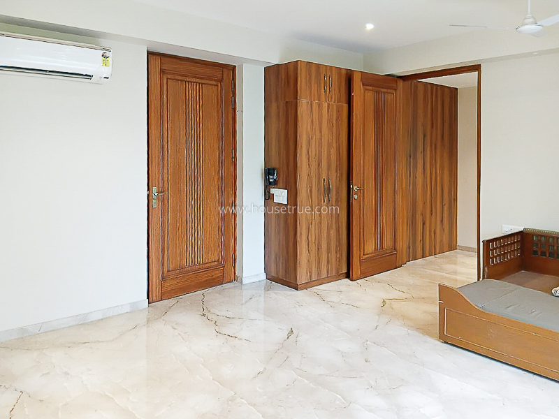 1 BHK Flat For Rent in Defence Colony