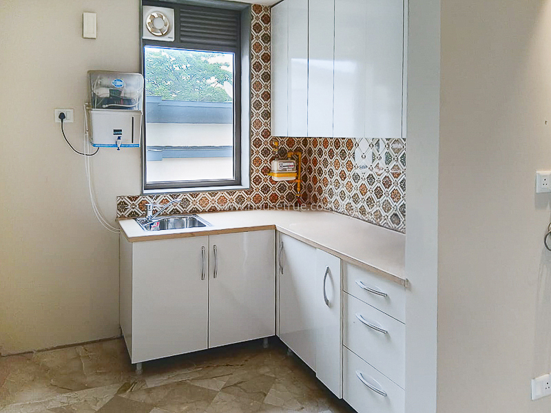 1 BHK Flat For Rent in Defence Colony