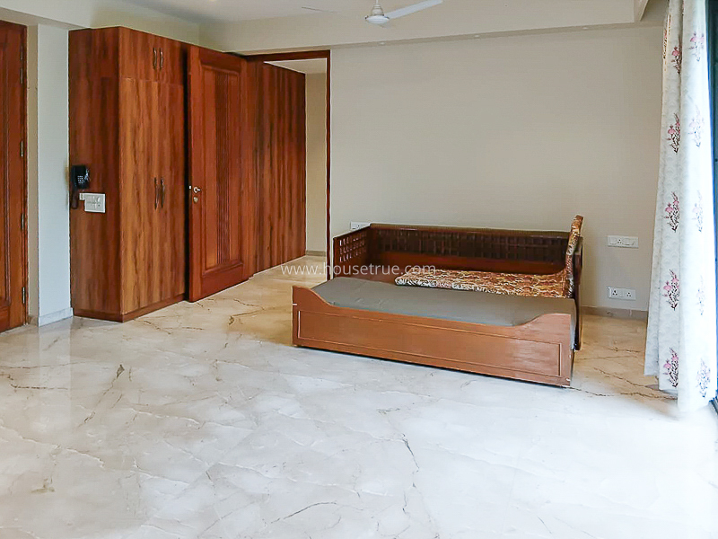 1 BHK Flat For Rent in Defence Colony