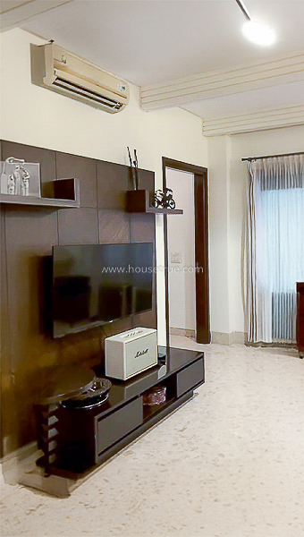 4 BHK Flat For Rent in Panchsheel Park