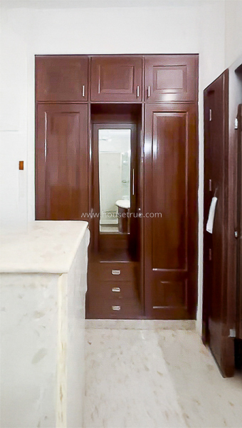 4 BHK Flat For Rent in Panchsheel Park