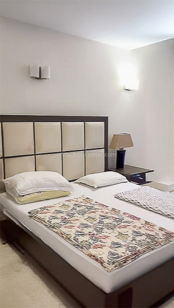 4 BHK Flat For Rent in Panchsheel Park