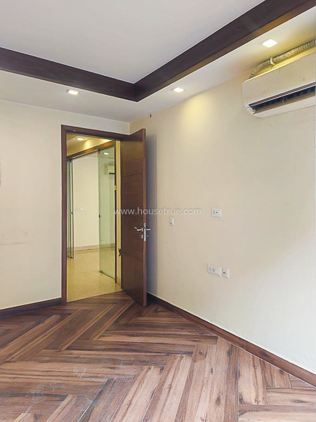 3 BHK Flat For Sale in Greater Kailash Part 3
