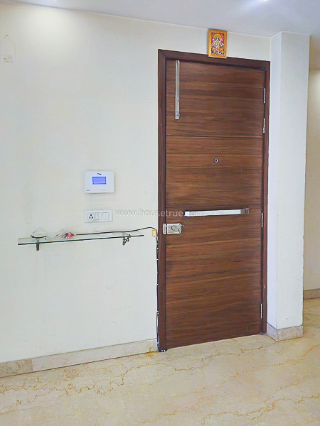 3 BHK Flat For Sale in Greater Kailash Part 3