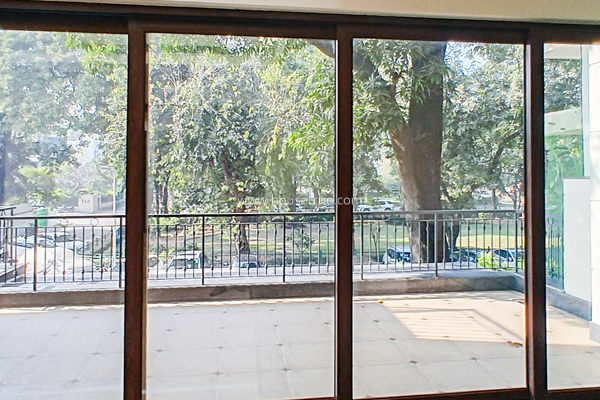 5 BHK House For Rent in Golf Links