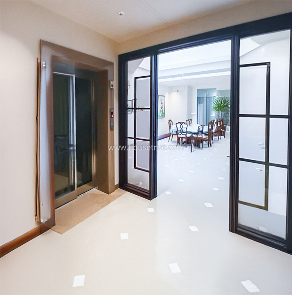 5 BHK House For Rent in Golf Links
