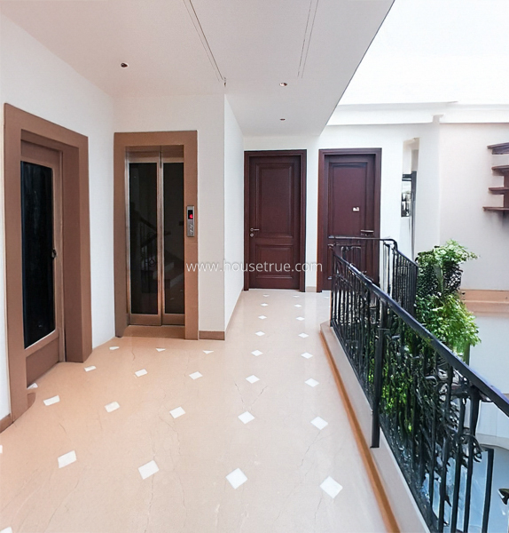 5 BHK House For Rent in Golf Links