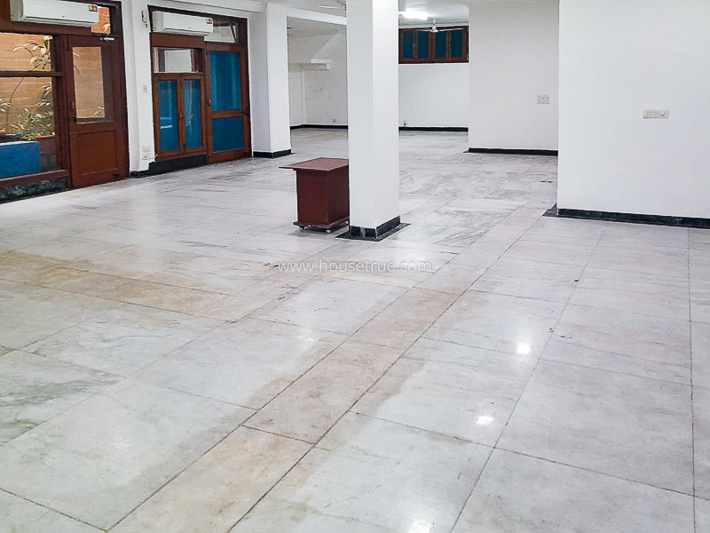 Space for Professionals Lease in Defence Colony