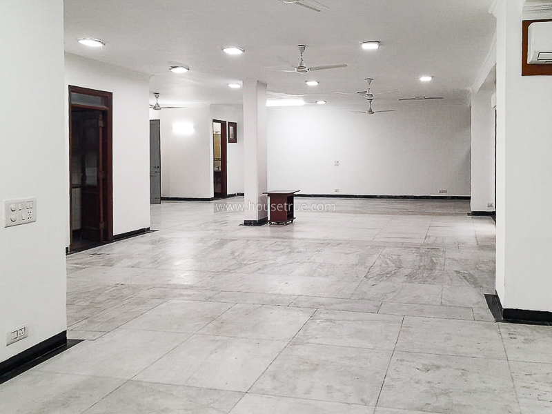 Space for Professionals Lease in Defence Colony