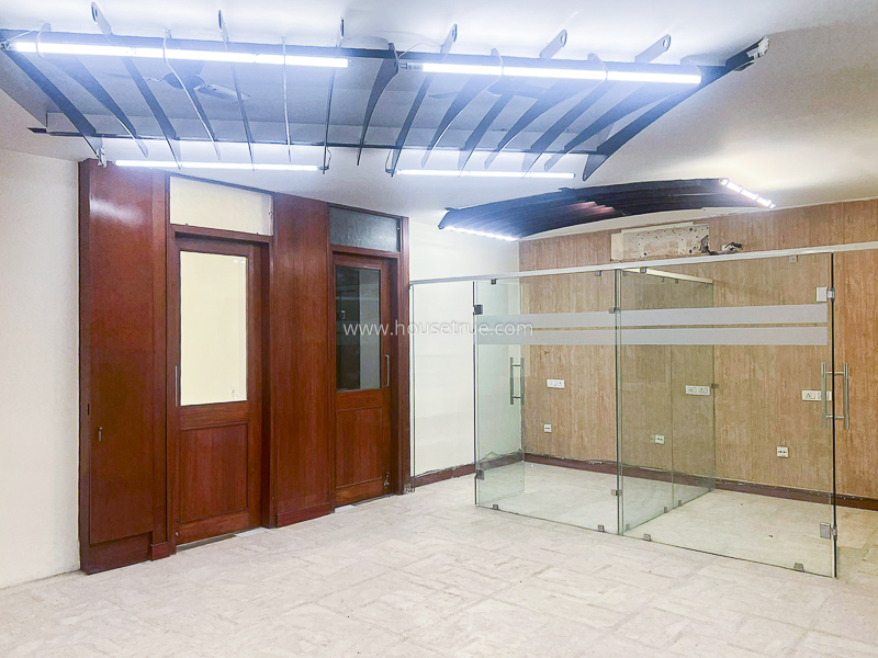 Space for Professionals Lease in Defence Colony