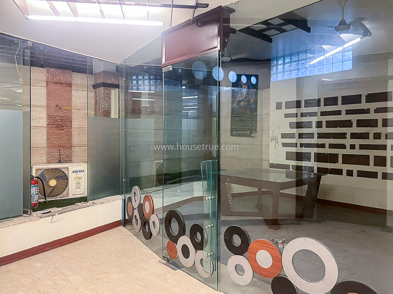 Space for Professionals Lease in Defence Colony