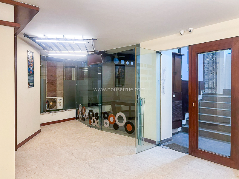 Space for Professionals Lease in Defence Colony