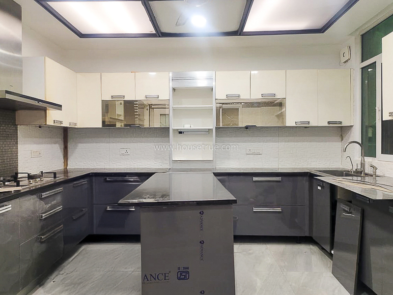 4 BHK Flat For Rent in Anand Niketan
