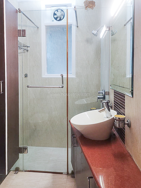 4 BHK Flat For Rent in Anand Niketan